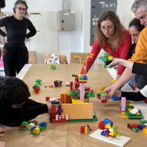 Critical consciousness in Prospective Design